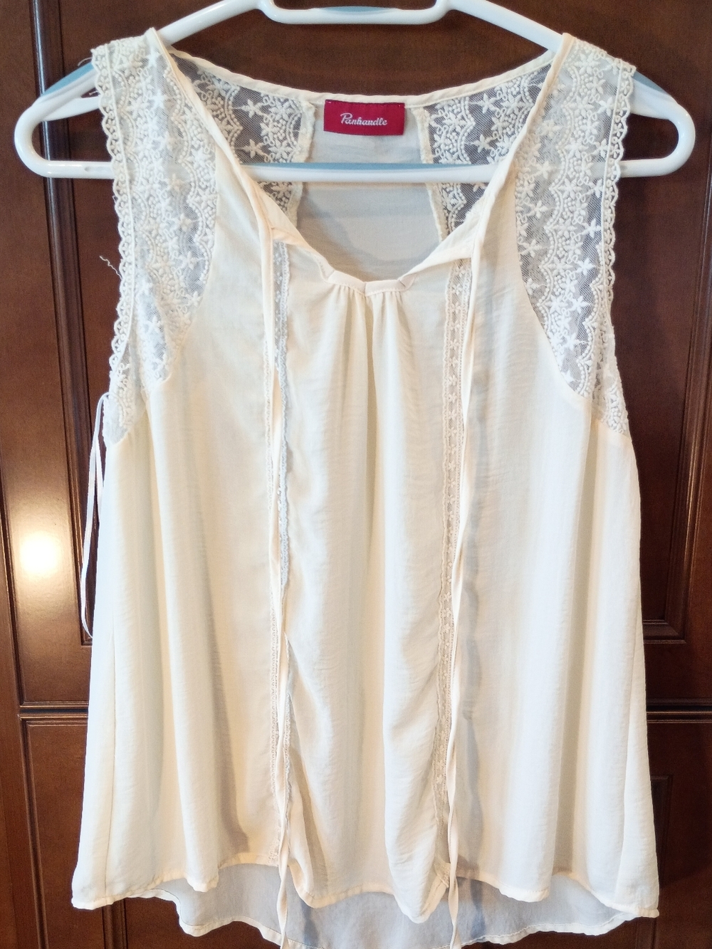 Cream Lace-Trim Sleeveless Blouse